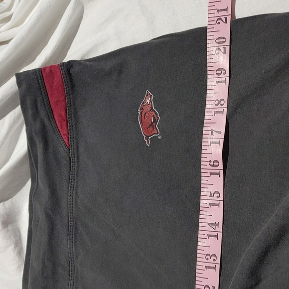 NCAA Razorback Capri Pant - Picture 5 of 6